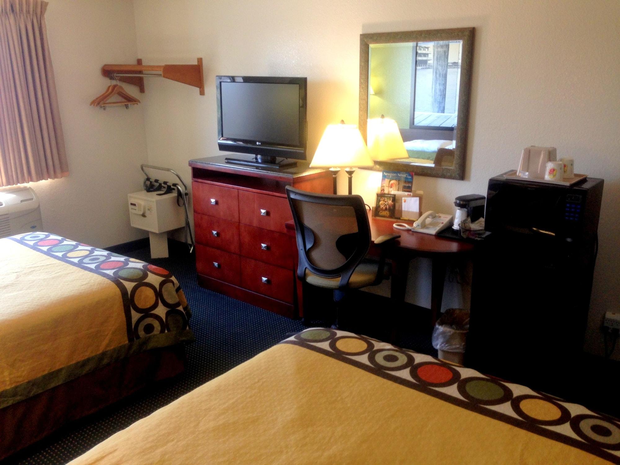 Super 8 By Wyndham Newport News/Jefferson Ave. Hotel Luaran gambar