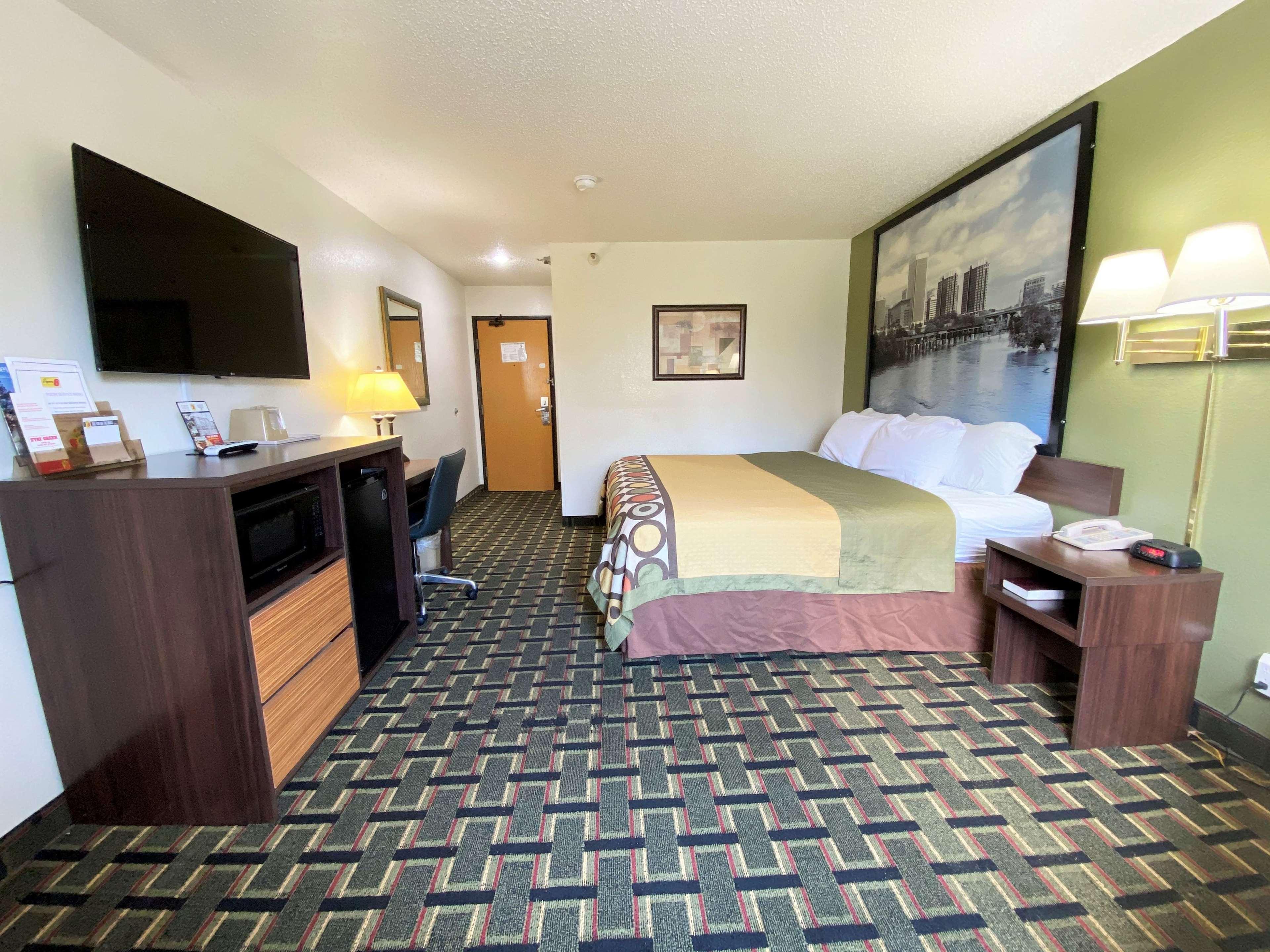 Super 8 By Wyndham Newport News/Jefferson Ave. Hotel Luaran gambar