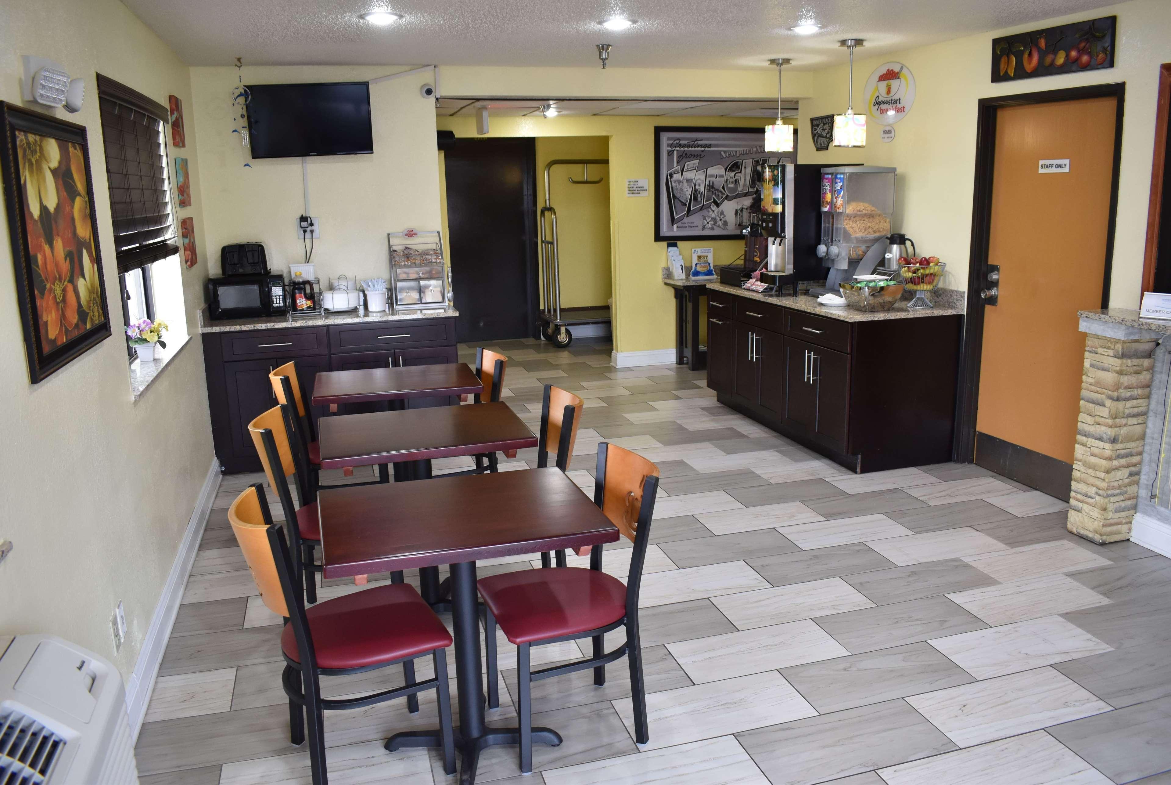 Super 8 By Wyndham Newport News/Jefferson Ave. Hotel Luaran gambar