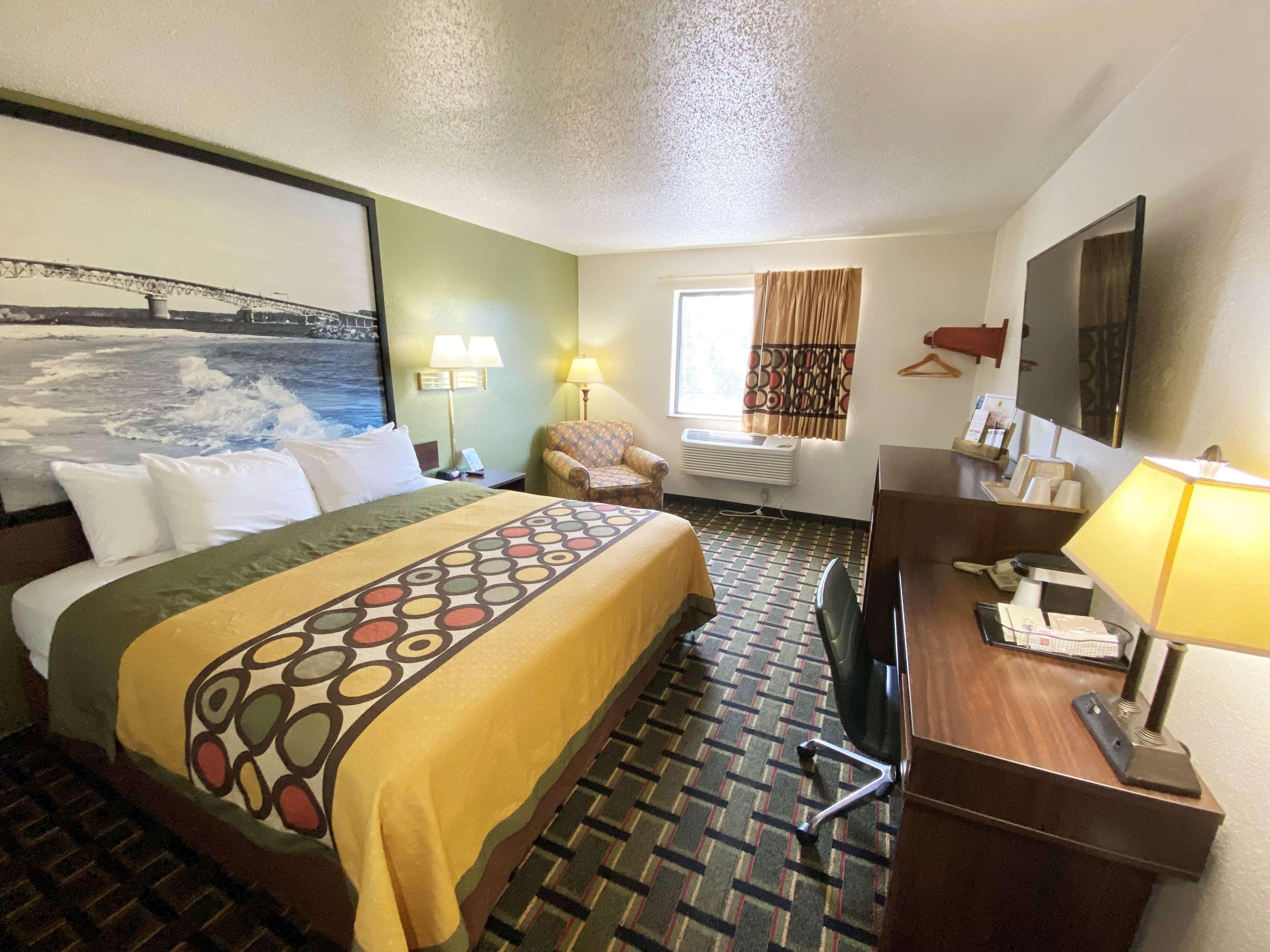 Super 8 By Wyndham Newport News/Jefferson Ave. Hotel Luaran gambar